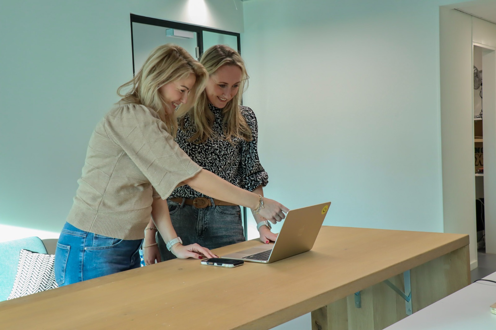 WhatsApp Image 2025-12-22 at 20.14.57 (1)